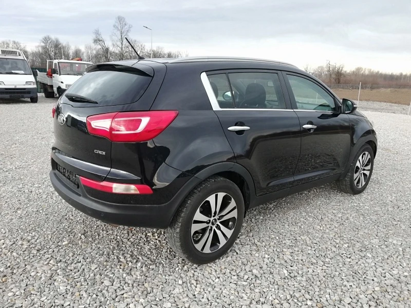 Kia Sportage 1.7CRDI KLIMA, снимка 6 - Автомобили и джипове - 44289485