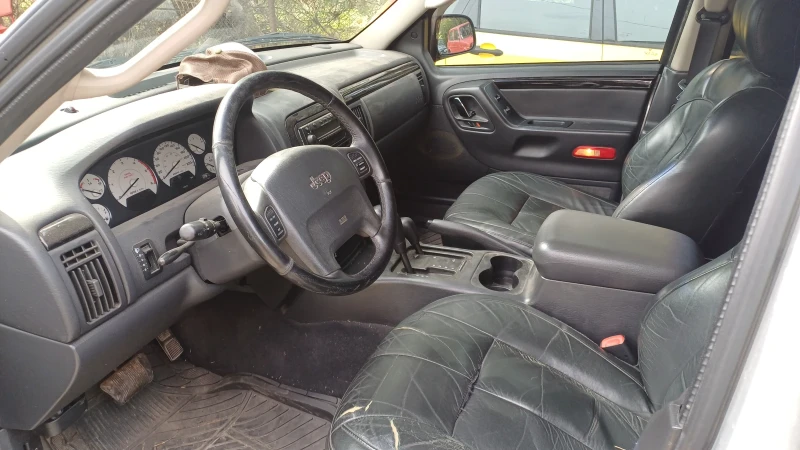 Jeep Grand cherokee, снимка 5 - Автомобили и джипове - 52913665