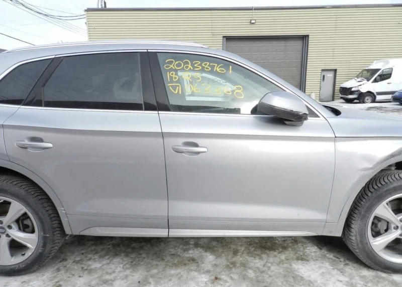 Audi Q5, снимка 8 - Автомобили и джипове - 53504759