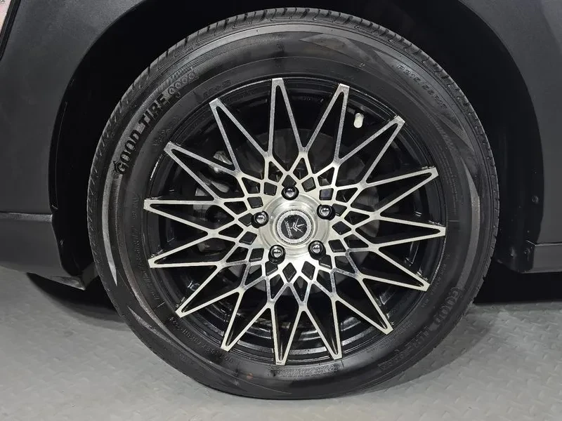 Hyundai Kona 1.6T, снимка 5 - Автомобили и джипове - 54257051