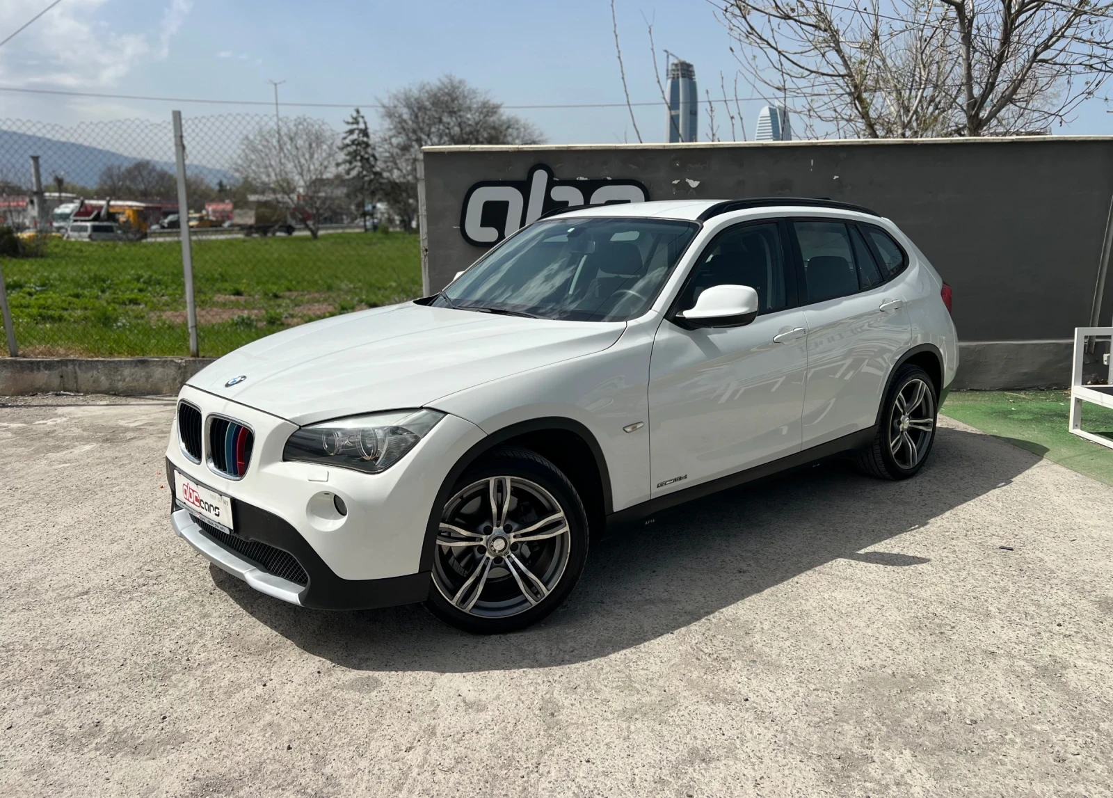 BMW X1 1.8/2.0D S-Drive , снимка 1