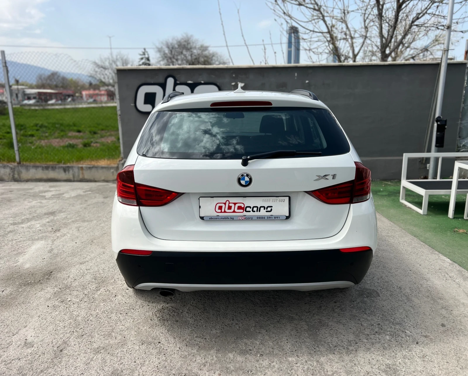 BMW X1 1.8/2.0D S-Drive  - изображение 6