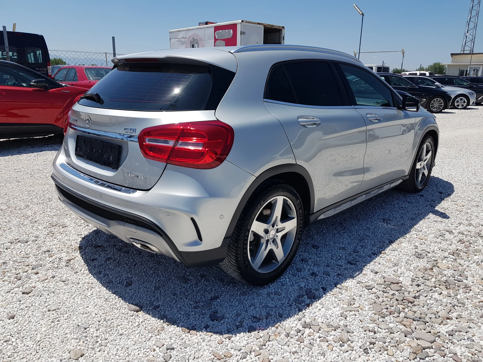 Mercedes-Benz GLA 220 CDI 4matic AMG EURO 6B АВТОМАТИК ЛИЗИНГ - изображение 5