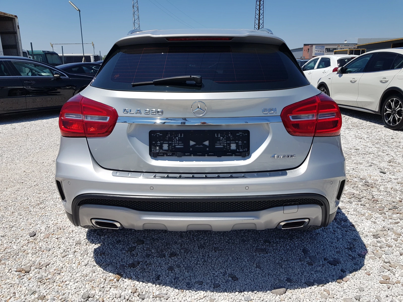 Mercedes-Benz GLA 220 CDI 4matic AMG EURO 6B АВТОМАТИК ЛИЗИНГ - изображение 6