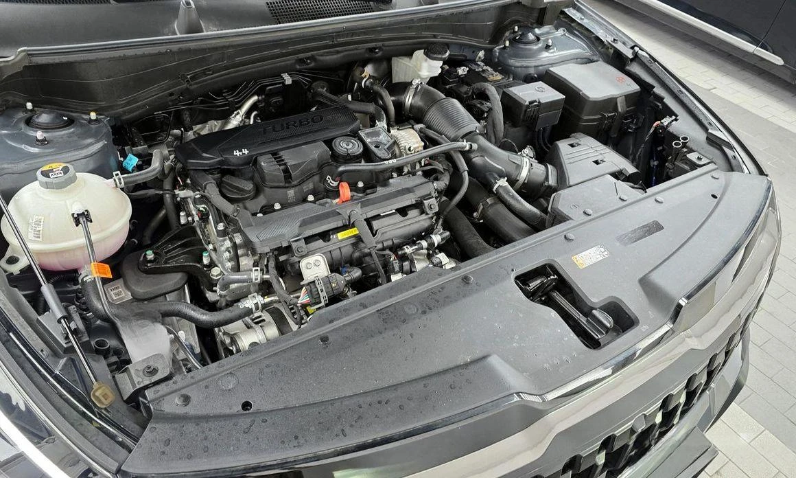 Kia Sportage Gasoline 1.6 Turbo 2WD Signature X Line - изображение 6