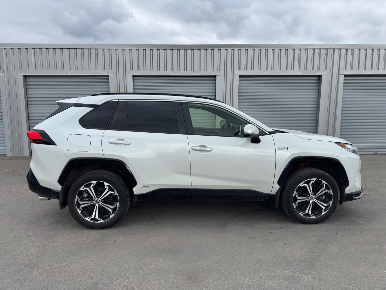 Toyota Rav4 Plug-in hybrid, снимка 5 - Автомобили и джипове - 53890639