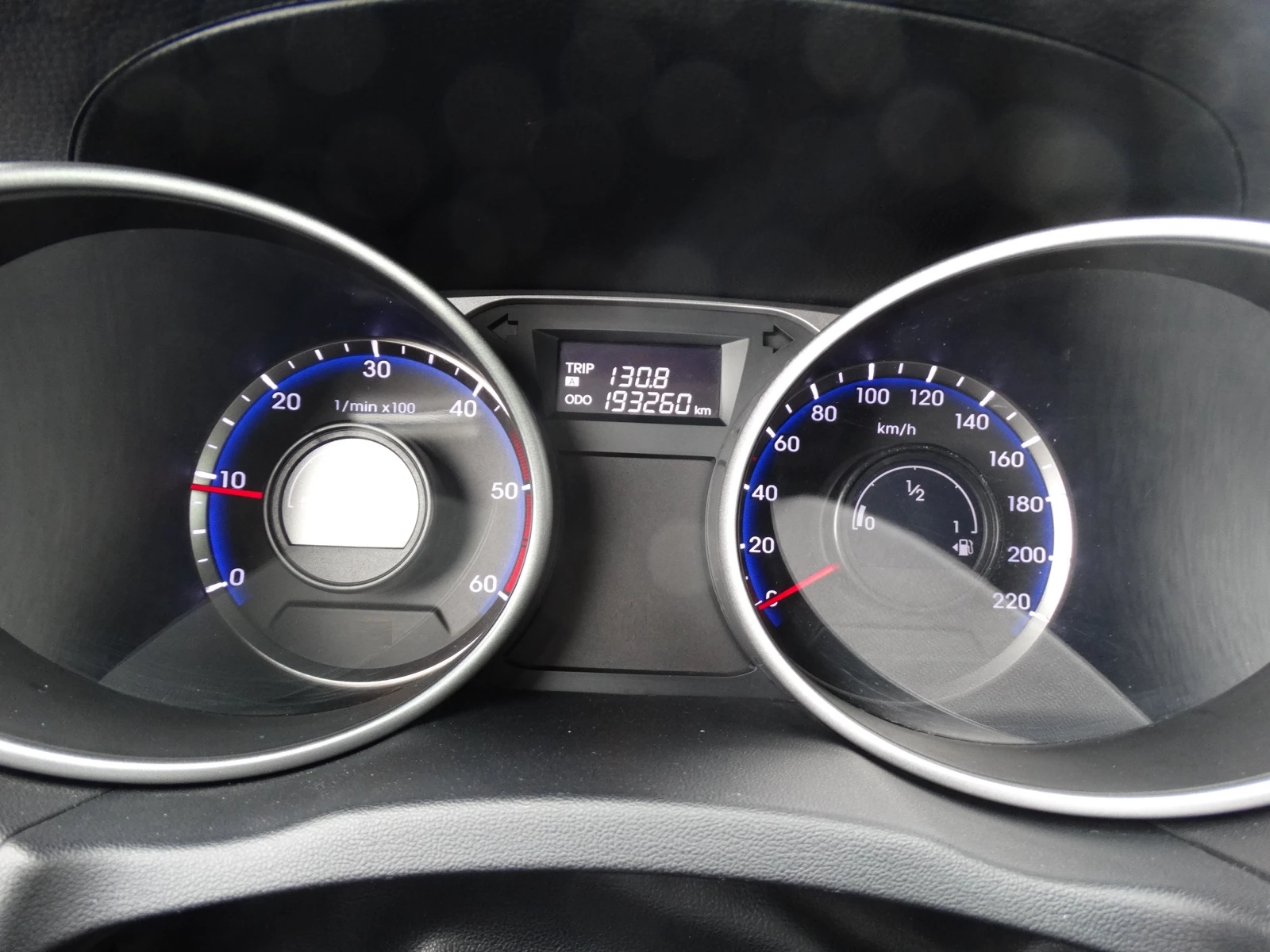 Hyundai IX35 4X4 2.0CRDI FACE | Mobile.bg � ����������� 12