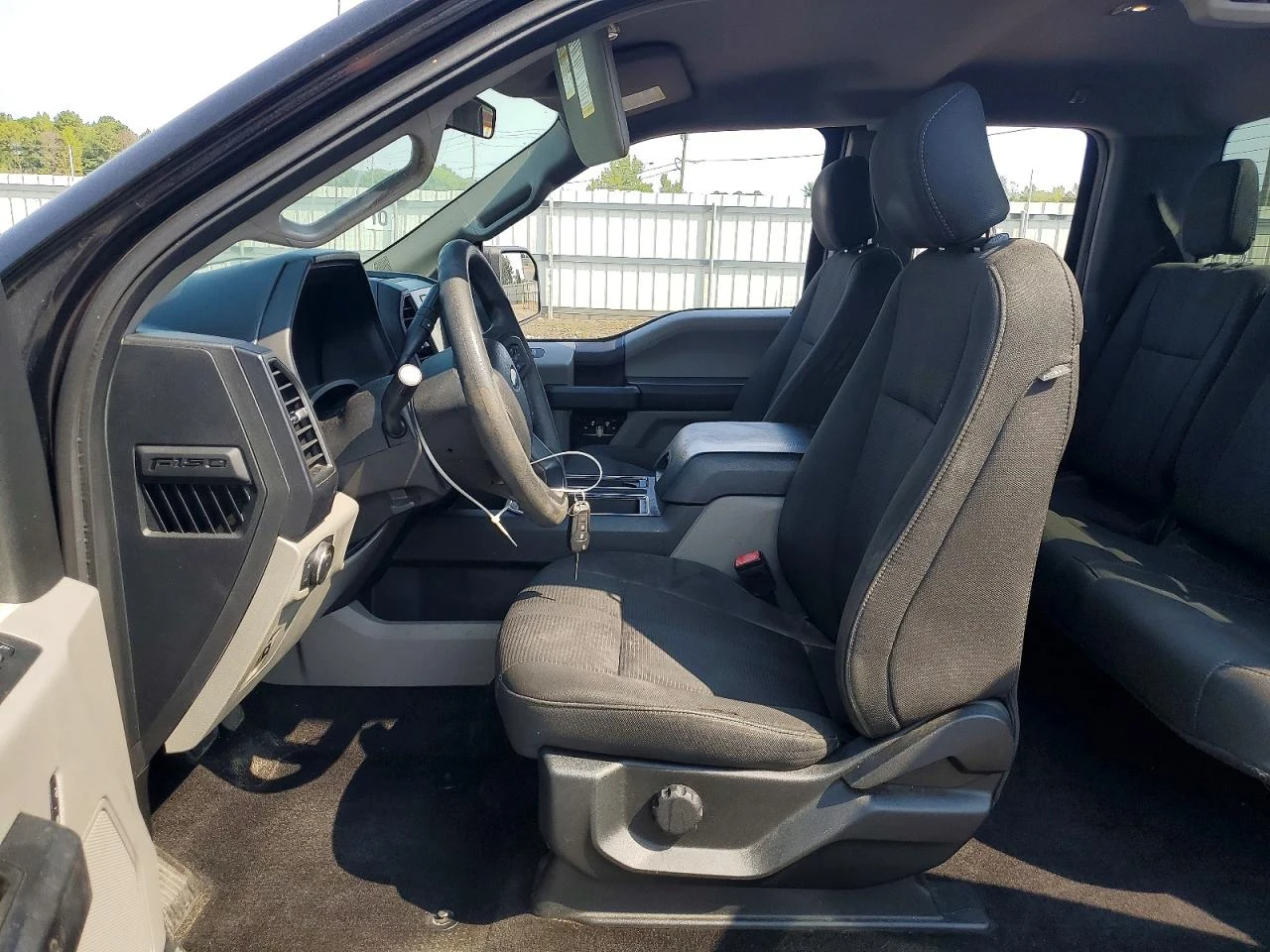 Ford F150 2.7l Super Cab, снимка 7 - Автомобили и джипове - 56072605