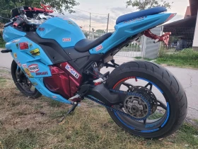 Ducati Panigale Electric motorcycle , снимка 1