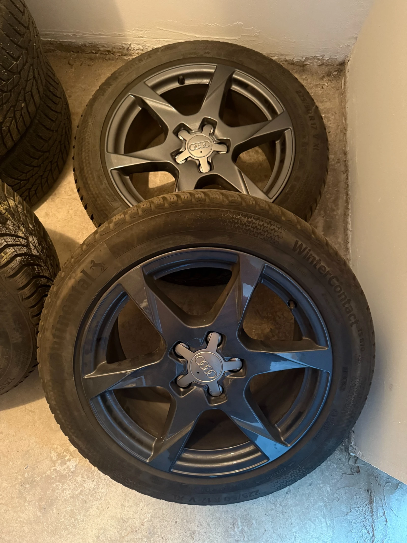    225/50R17  Audi A4 | Mobile.bg   1