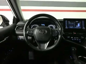 Toyota Camry * SE * CARFAX * CARPLAY * СЛЕДЕНЕ НА ЛЕНТИ, снимка 12