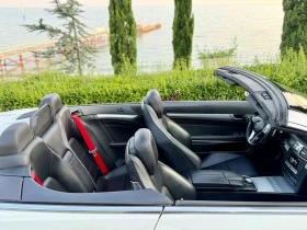 Mercedes-Benz E 220 AMG Line, снимка 9