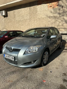 Toyota Auris, снимка 1