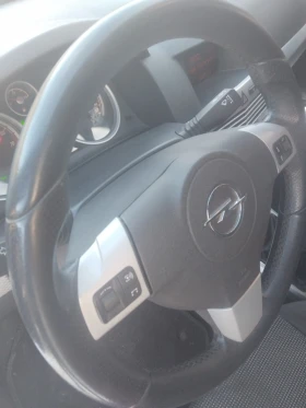 Opel Astra 1.8i, снимка 12