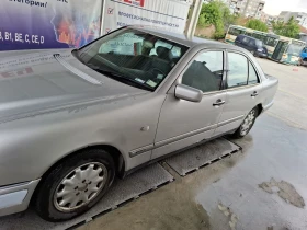 Обява за продажба на Mercedes-Benz E 200 Газ-бензин ~2 700 лв. - изображение 9