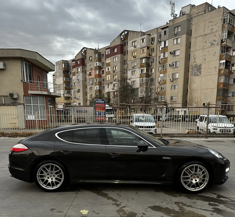 Porsche Panamera 4 S, снимка 3 - Автомобили и джипове - 48166779