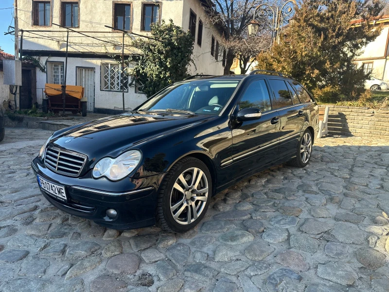 Mercedes-Benz C 320 7G* Sport Edition* Топ състояние, снимка 1 - Автомобили и джипове - 48632143