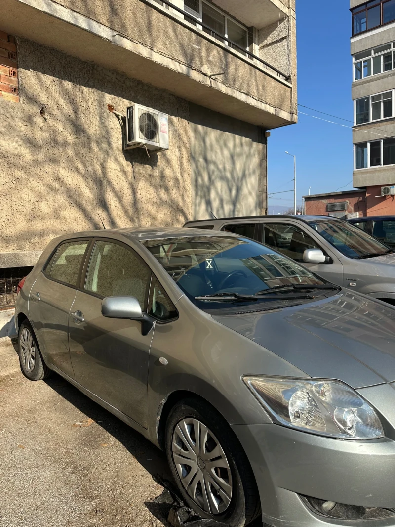 Toyota Auris, снимка 3 - Автомобили и джипове - 48798708