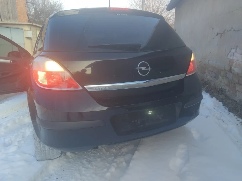 Opel Astra 1.8i, снимка 3 - Автомобили и джипове - 49235866