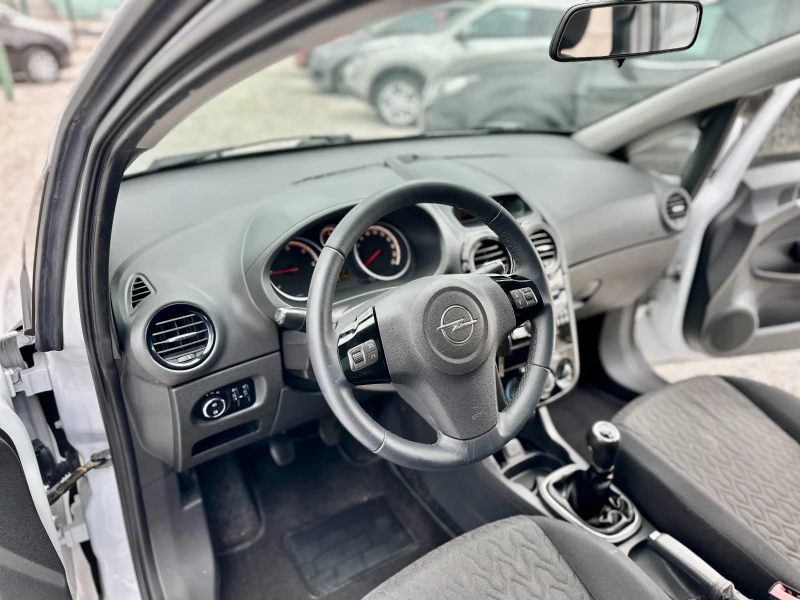 Opel Corsa 1.3CDTI-Euro 5B, снимка 13 - Автомобили и джипове - 51923273