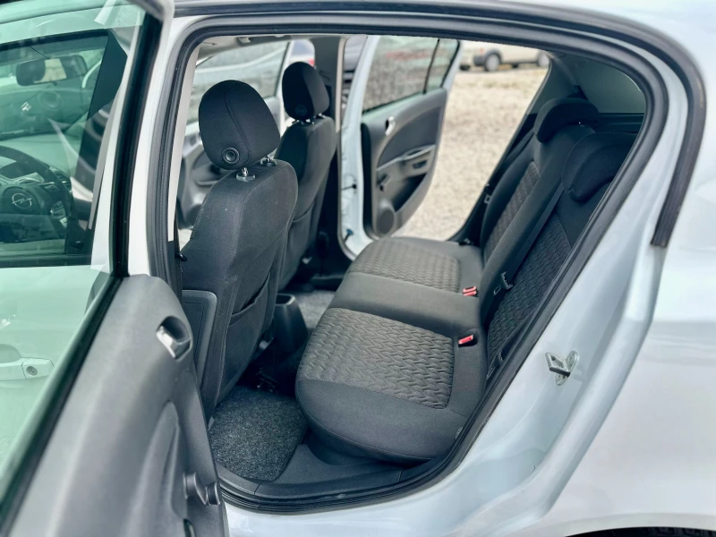 Opel Corsa 1.3CDTI-Euro 5B, снимка 10 - Автомобили и джипове - 51923273