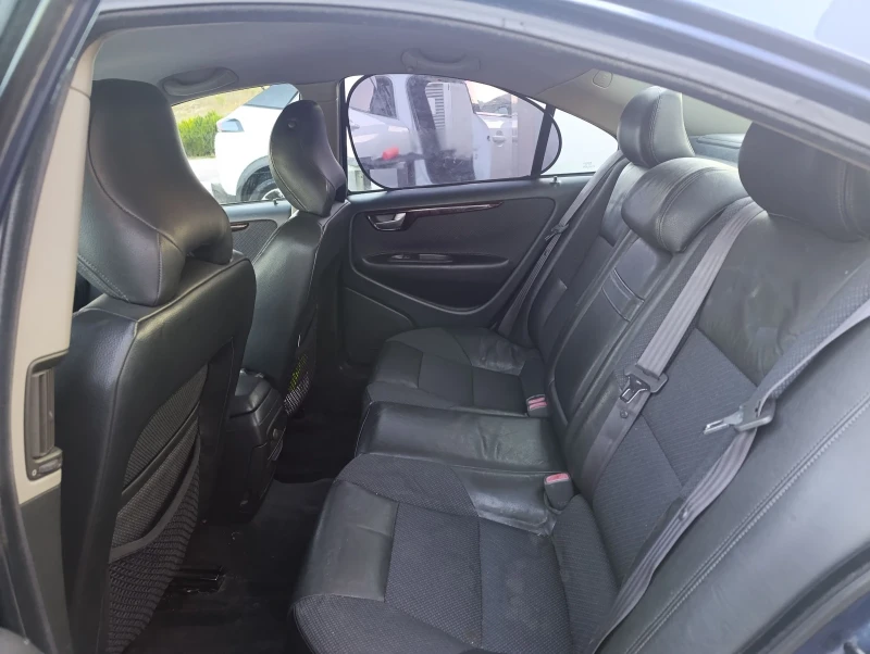 Volvo S60 Бензин/газ 2.4 140 к.с, снимка 8 - Автомобили и джипове - 52348577