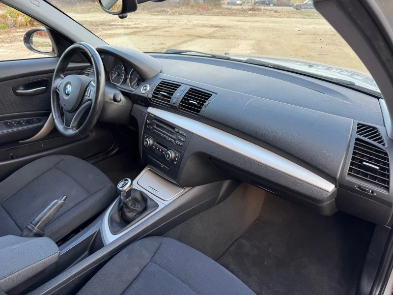 BMW 118 2.0 ADVANTAGE FACELIFT* EURO 5A* SERVICE BOOK* NEW, снимка 9 - Автомобили и джипове - 52682546