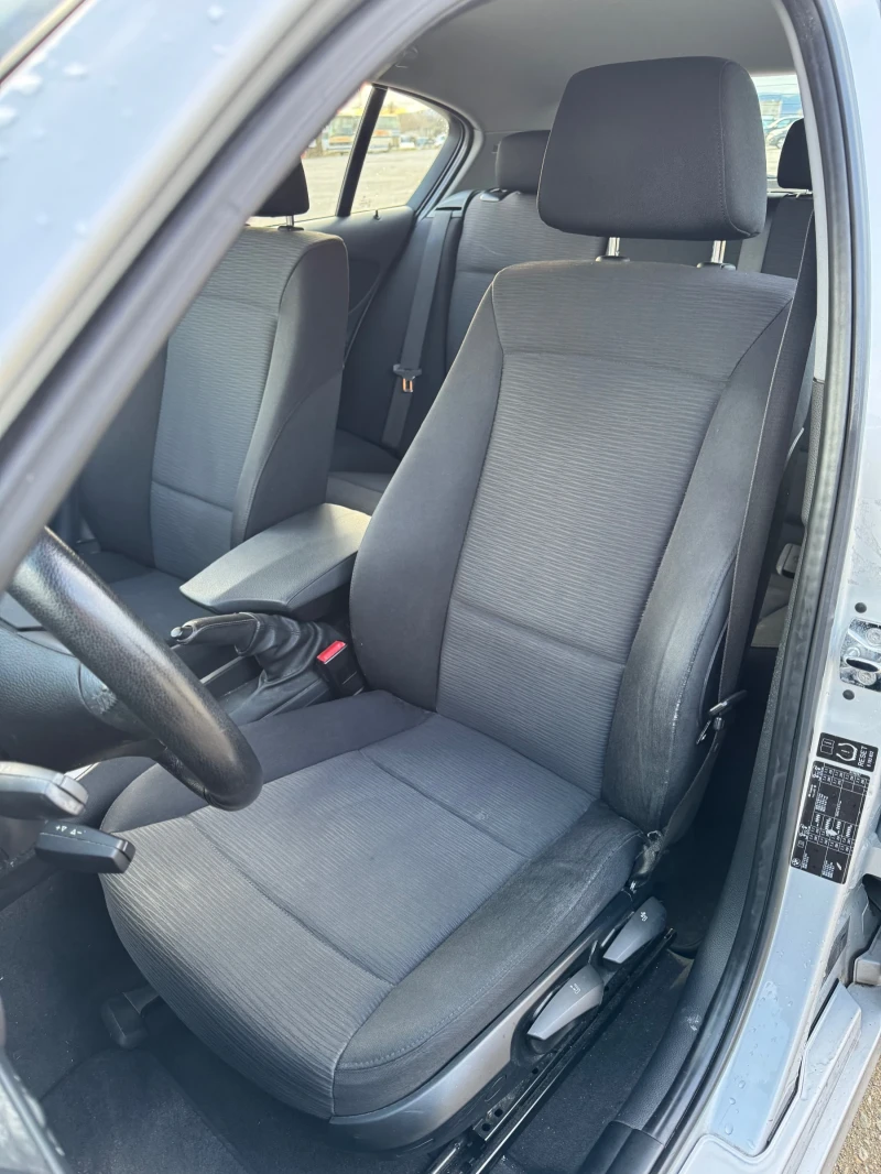 BMW 118 2.0 ADVANTAGE FACELIFT* EURO 5A* SERVICE BOOK* NEW, снимка 10 - Автомобили и джипове - 52682546