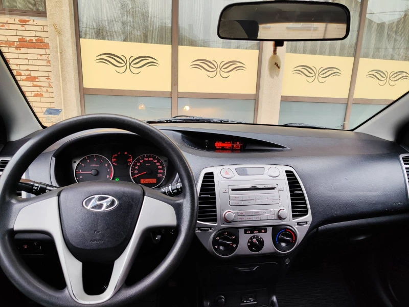 Hyundai I20, снимка 4 - Автомобили и джипове - 52868010
