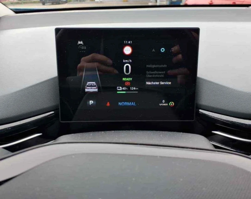 Mg MG4 LUXURY 64 KWh.Kamera.Navi.Led.ACC, снимка 13 - Автомобили и джипове - 52868460