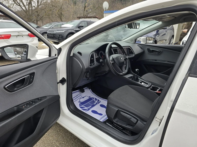 Seat Leon 1.6TDI 115к.с STYLE , снимка 10 - Автомобили и джипове - 53563912