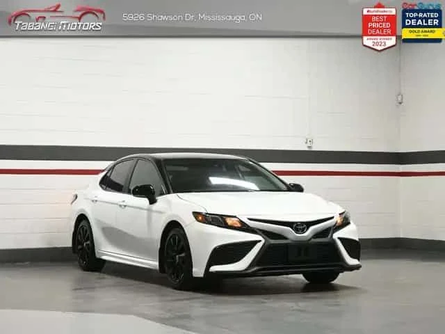 Toyota Camry * SE * CARFAX * CARPLAY * СЛЕДЕНЕ НА ЛЕНТИ, снимка 3 - Автомобили и джипове - 54151035