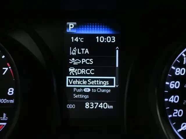 Toyota Camry * SE * CARFAX * CARPLAY * СЛЕДЕНЕ НА ЛЕНТИ, снимка 14 - Автомобили и джипове - 54151035