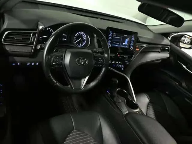 Toyota Camry * SE * CARFAX * CARPLAY * СЛЕДЕНЕ НА ЛЕНТИ, снимка 10 - Автомобили и джипове - 54151035