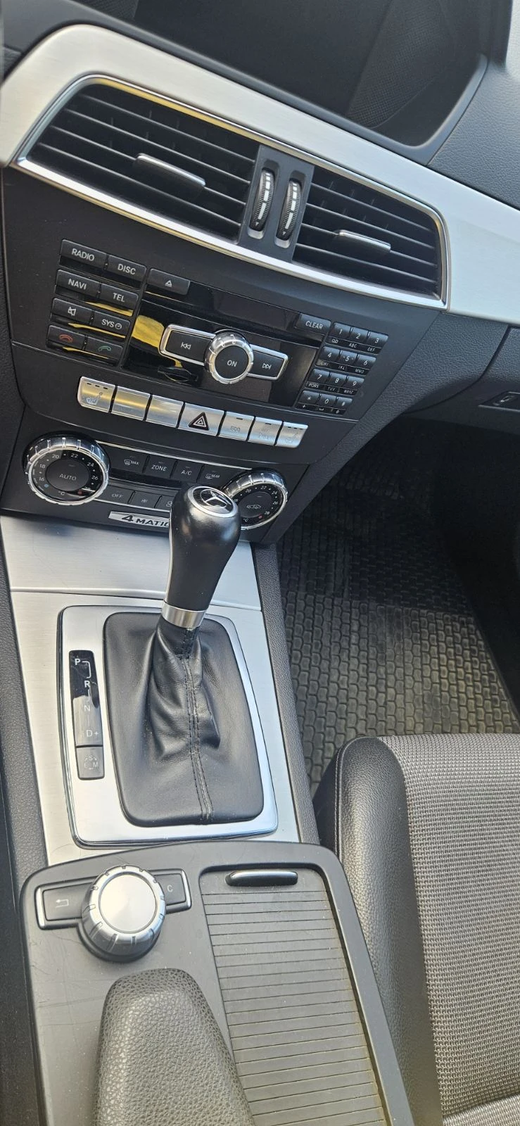 Mercedes-Benz C 250, снимка 6 - Автомобили и джипове - 55649844