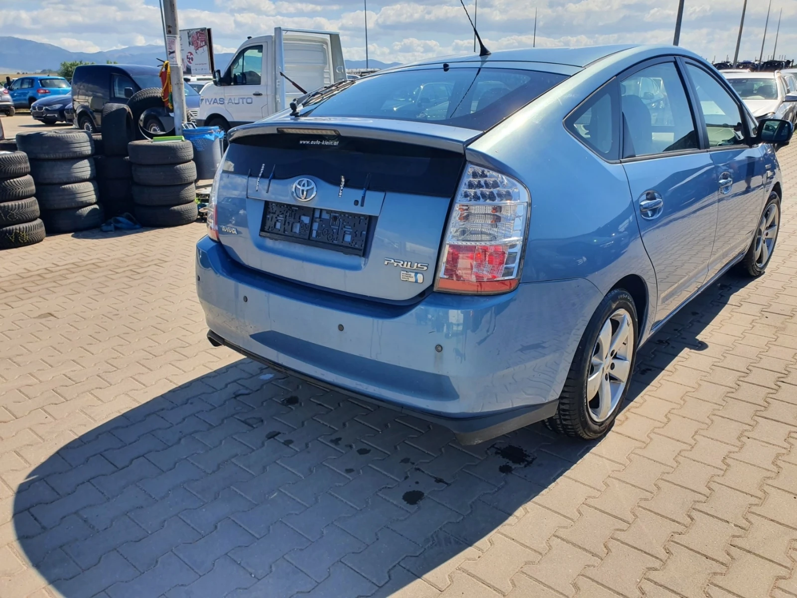 Toyota Prius 1.5i/78kc - изображение 5