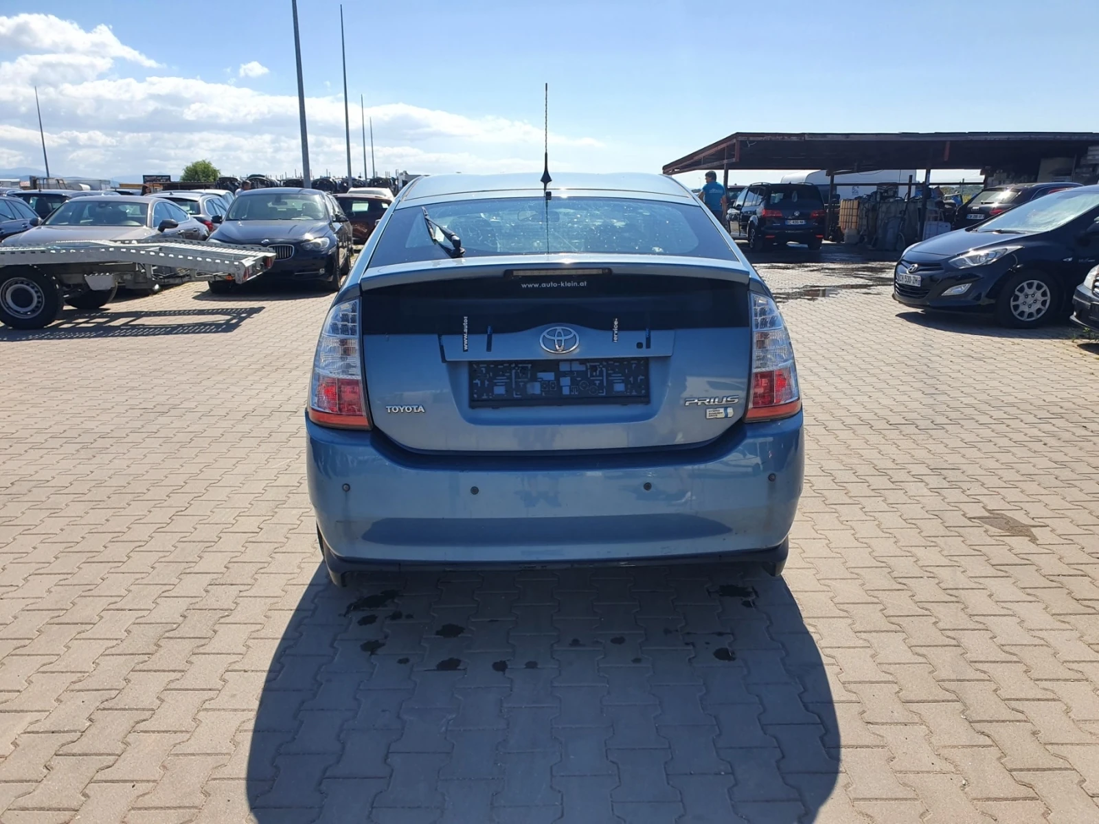 Toyota Prius 1.5i/78kc - изображение 4