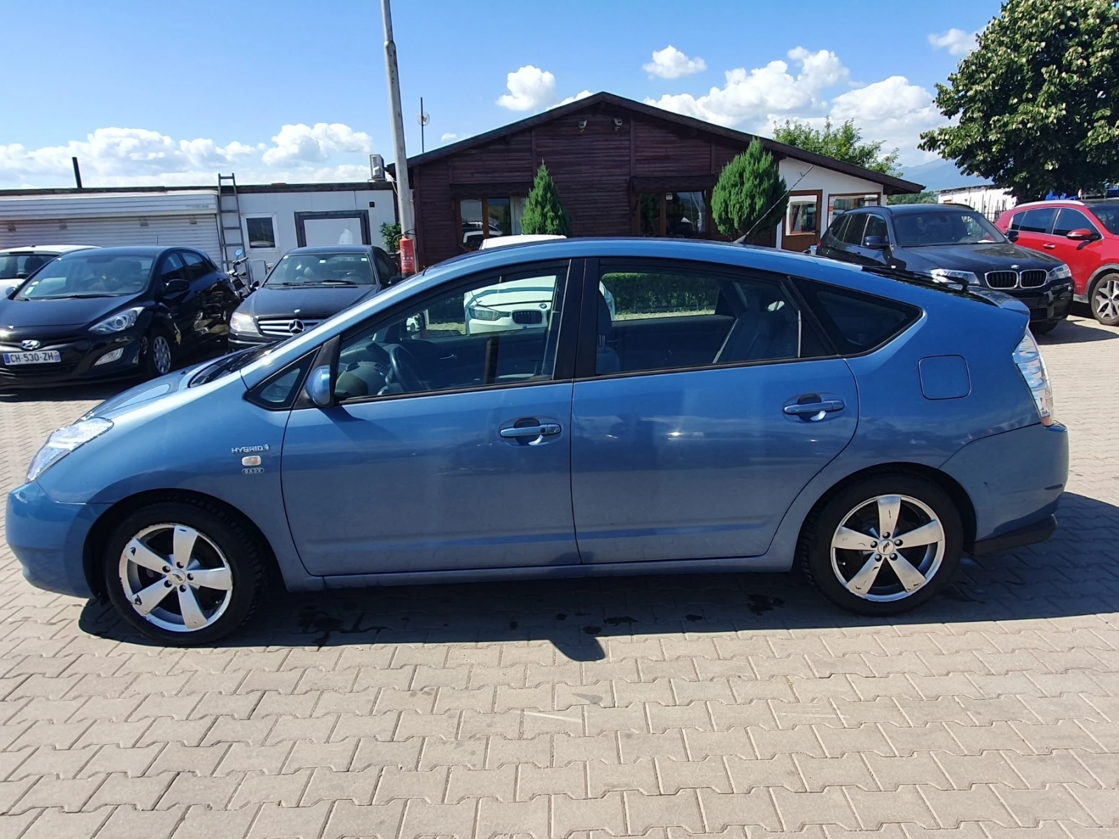 Toyota Prius 1.5i/78kc - изображение 8