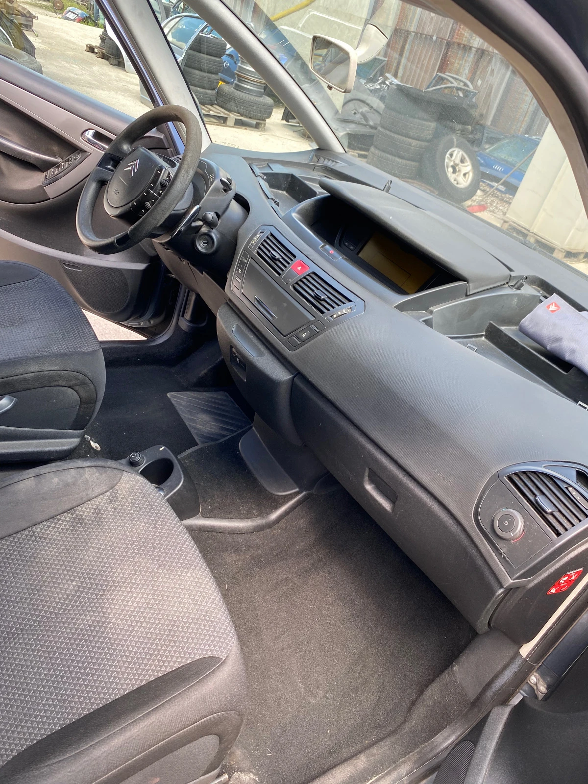 Citroen C4 Picasso 1.6 HDI автоматик | Mobile.bg — изображение 12