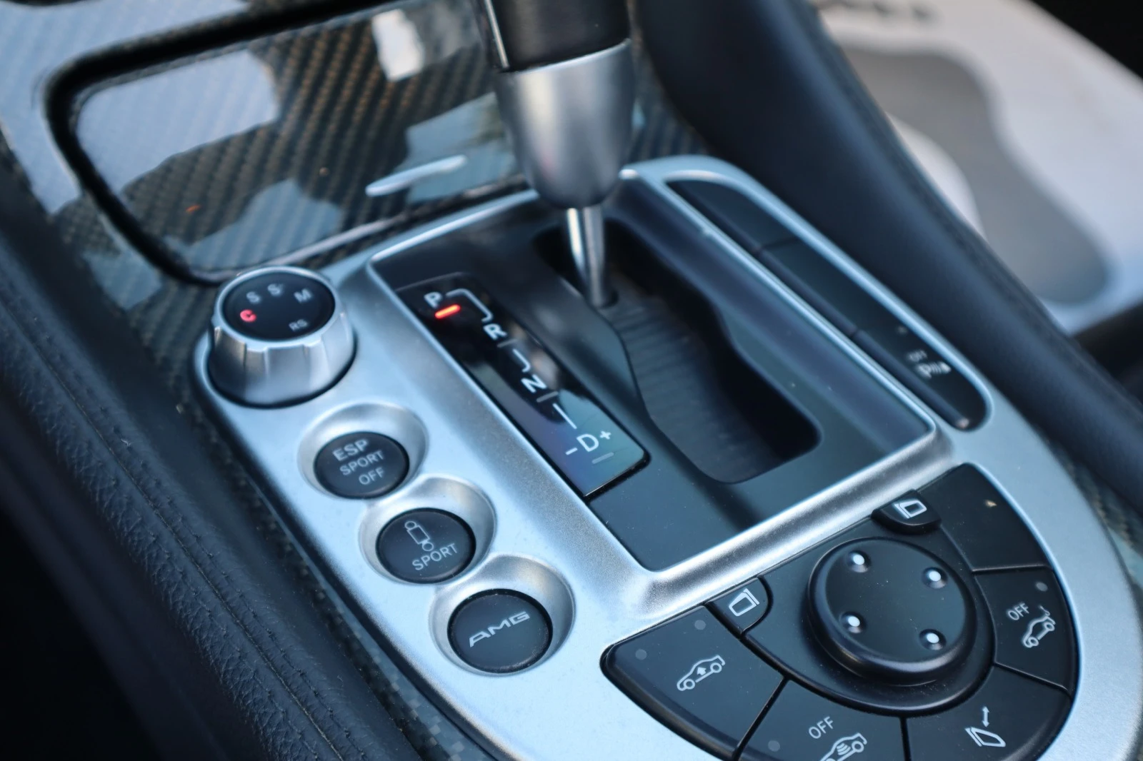 Mercedes-Benz SL 63 AMG Mercedes-Benz SL 63 AMG | Mobile.bg   12