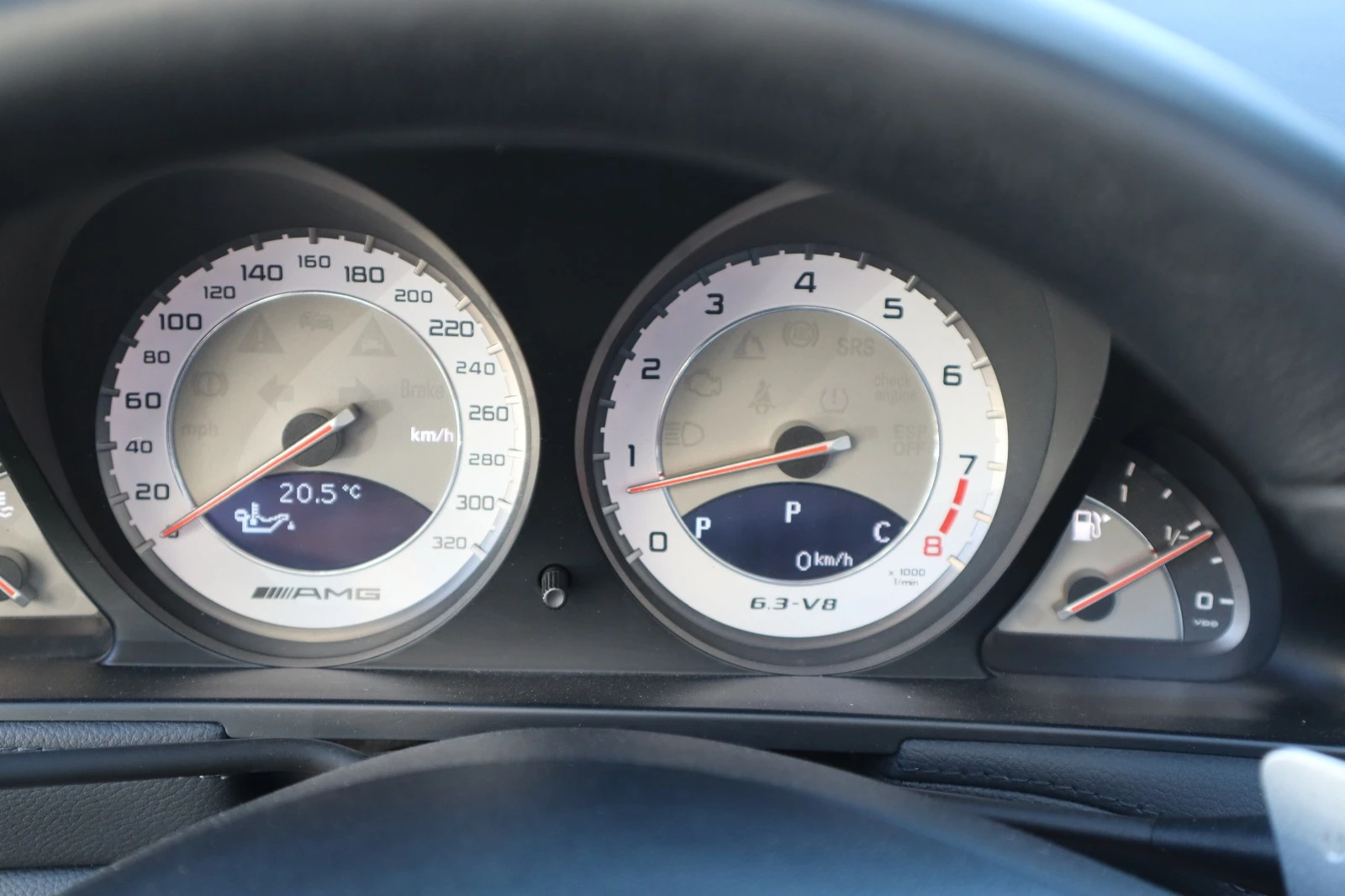 Mercedes-Benz SL 63 AMG Mercedes-Benz SL 63 AMG | Mobile.bg   13