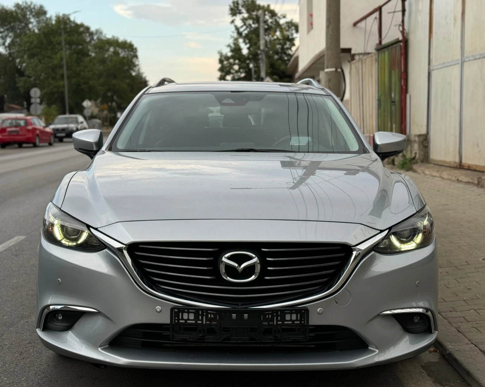 Mazda 6 Skyactiv  Revolution 4X4 Внос Швейцария - изображение 8