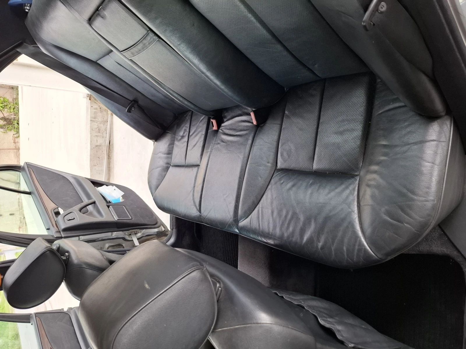 Mercedes-Benz E 200 Газ-бензин - изображение 9