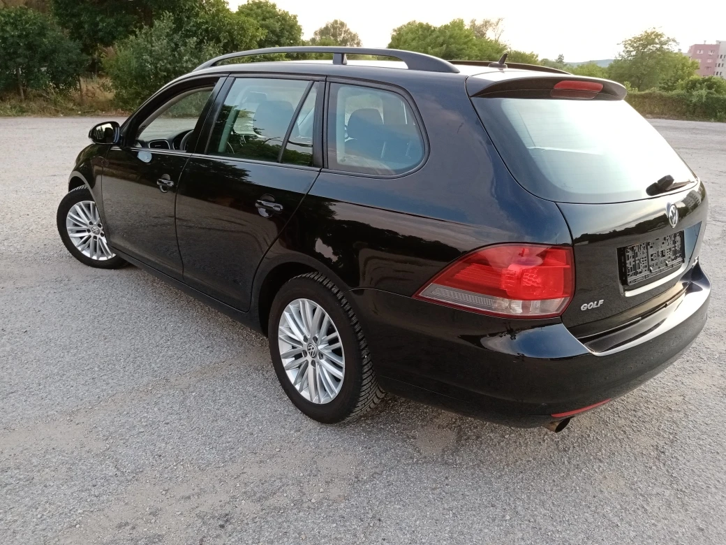 VW Golf 1.6TDi Bluemotion - изображение 4