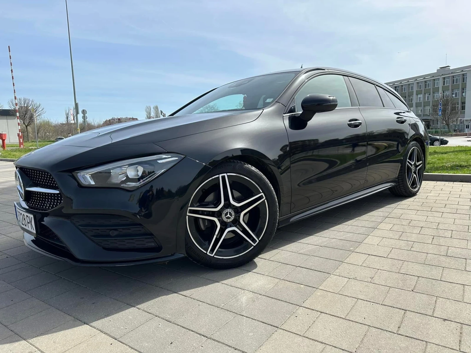 Mercedes-Benz CLA 180 Shooting brake - изображение 4