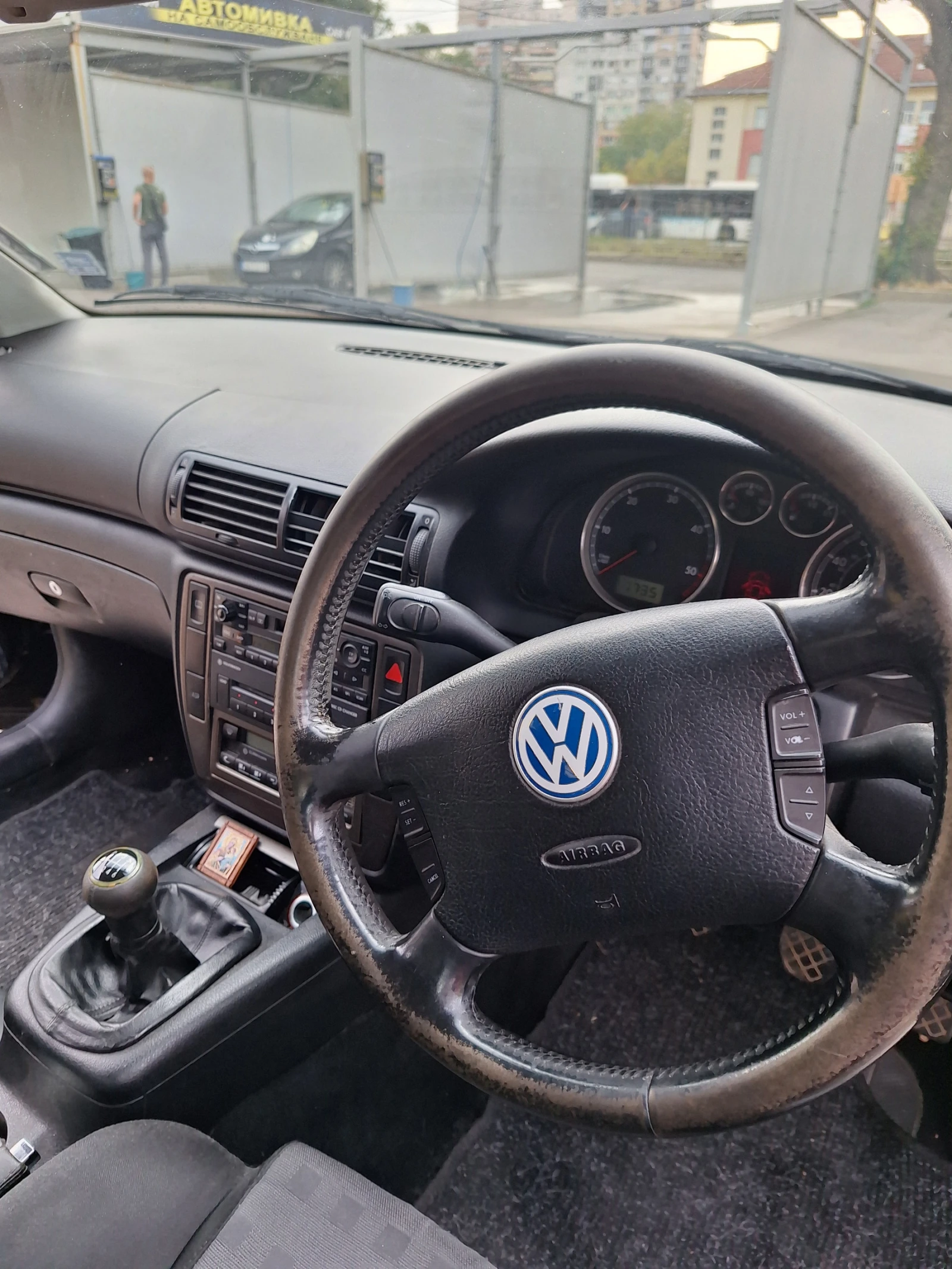 VW Passat  - изображение 6