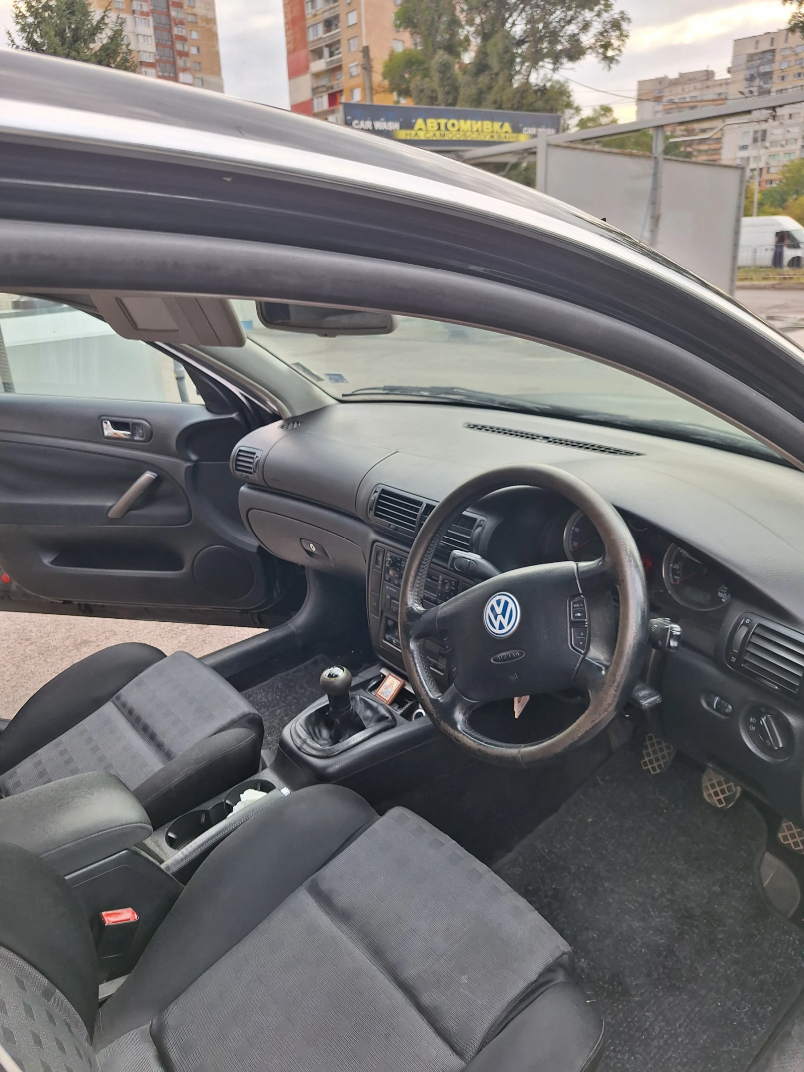 VW Passat  - изображение 8