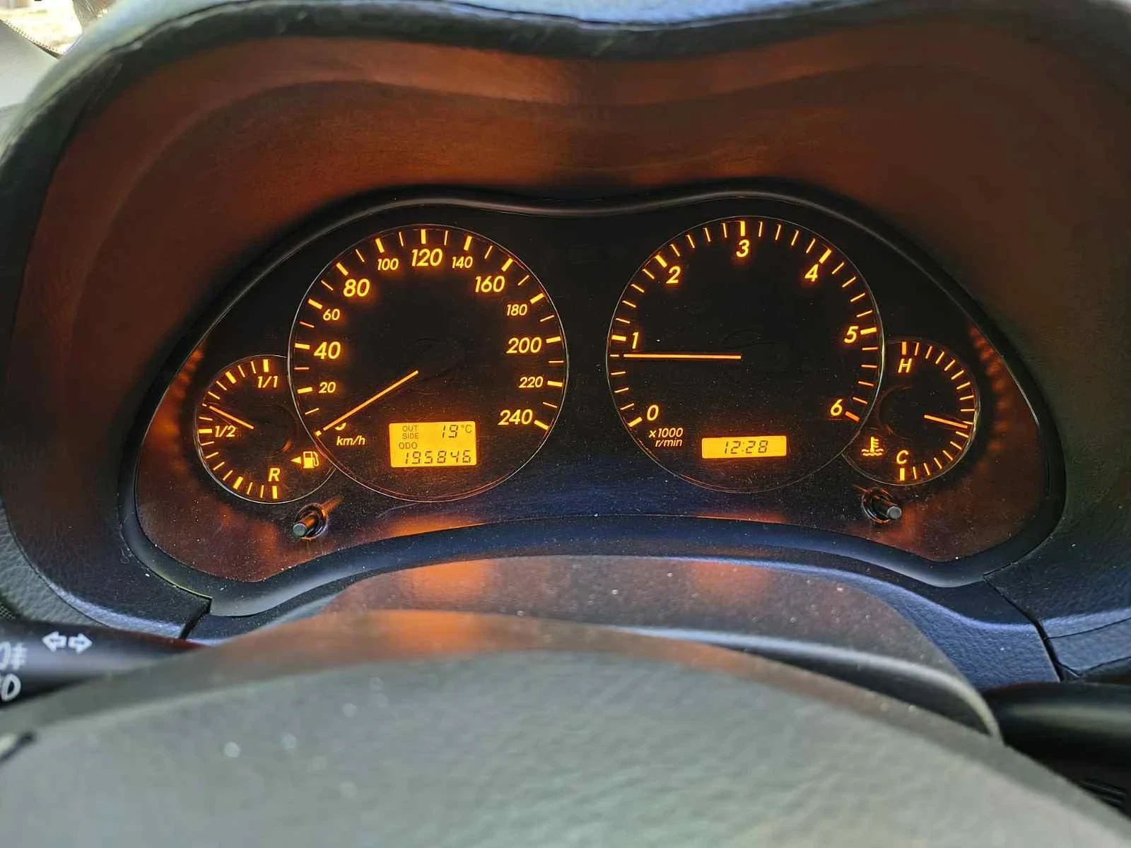 Toyota Avensis | Mobile.bg   11