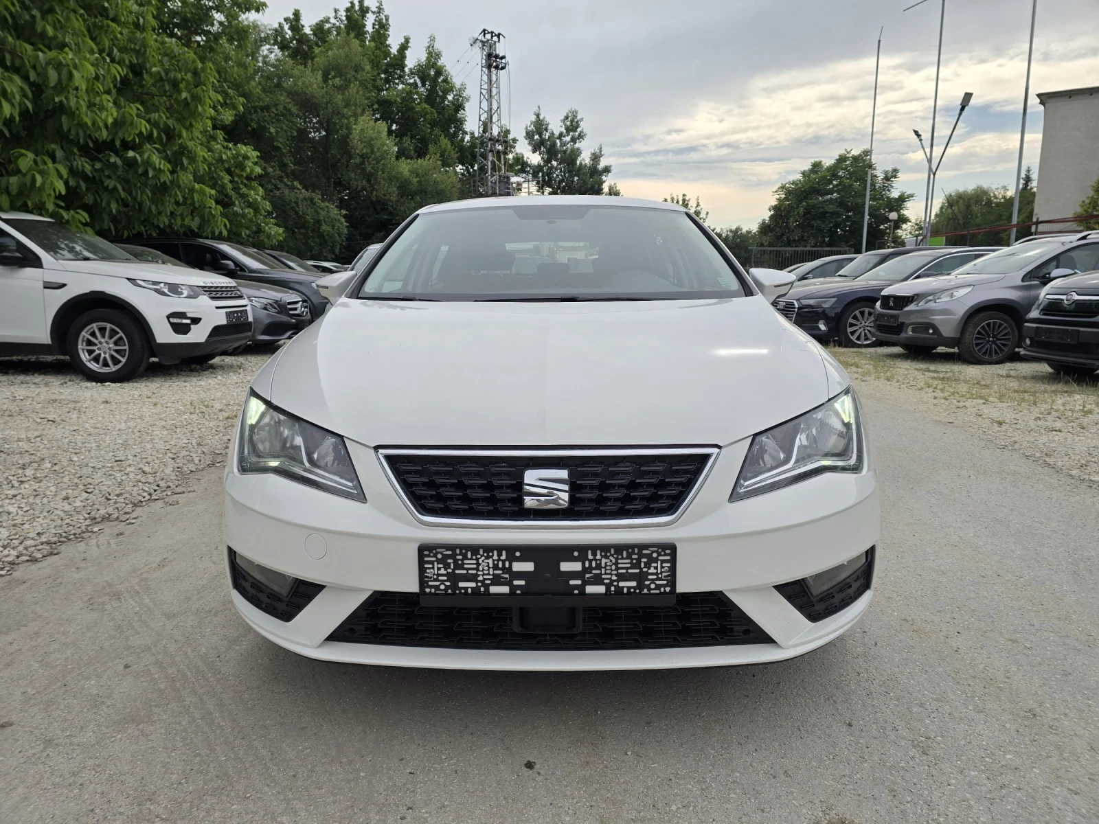 Seat Leon 1.6TDI 115к.с STYLE , снимка 5 - Автомобили и джипове - 53563912