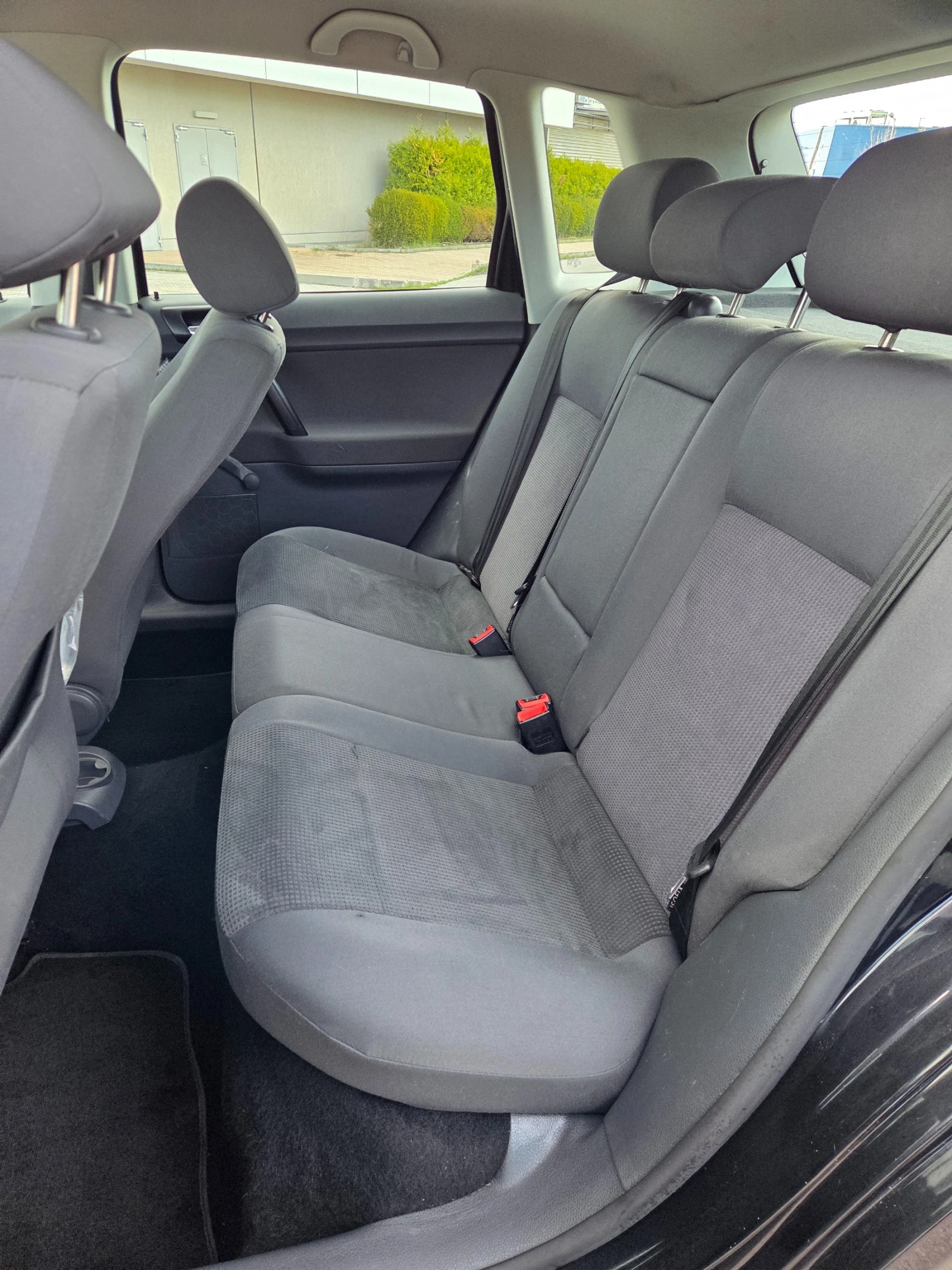 VW Polo 1.2i 140хил.км ОТЛИЧНО, снимка 5 - Автомобили и джипове - 54118019